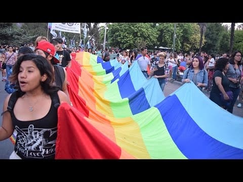 Preparativos para la marcha del orgullo LGBTIQ+ en Salta
