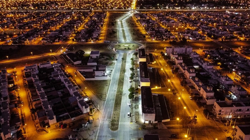 La Municipalidad continua con los trabajos de alumbrado público con nuevas luces LED